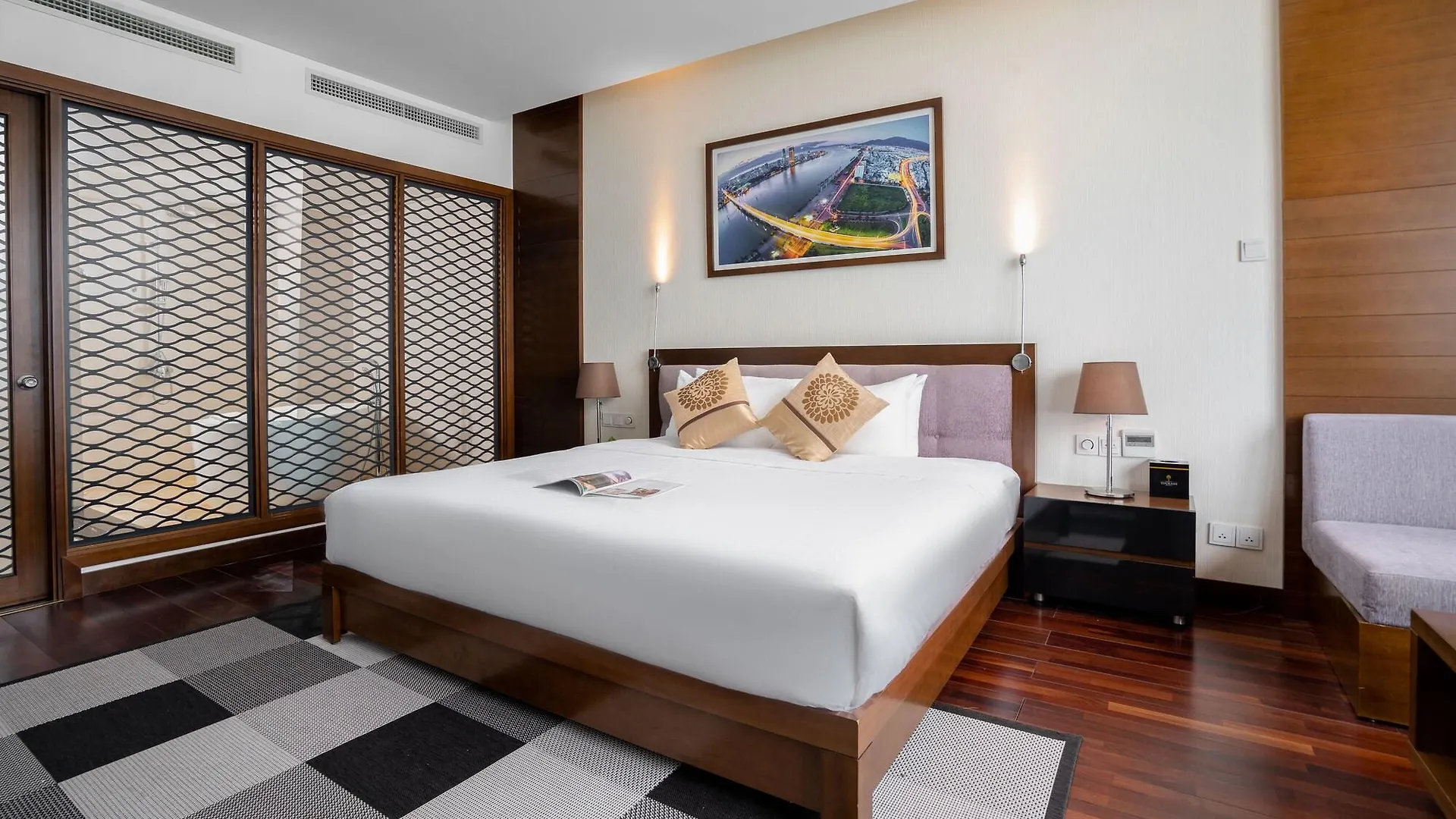 Grand Tourane Hotel Da Nang