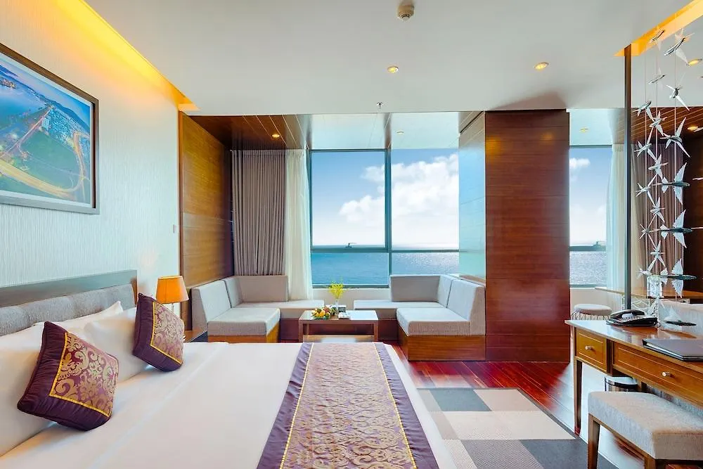 Grand Tourane Hotel Da Nang