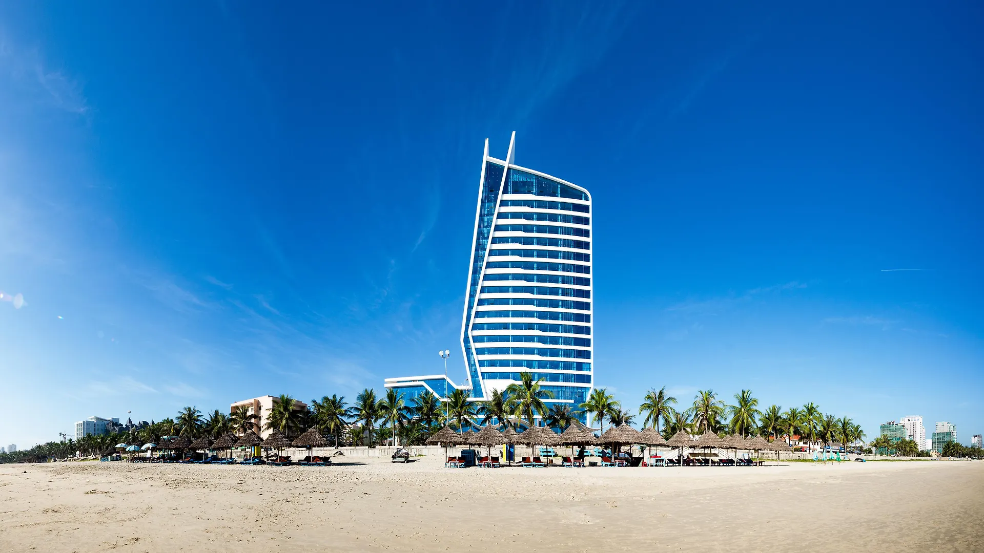 Grand Tourane Hotel Da Nang 5*,  Vietnam