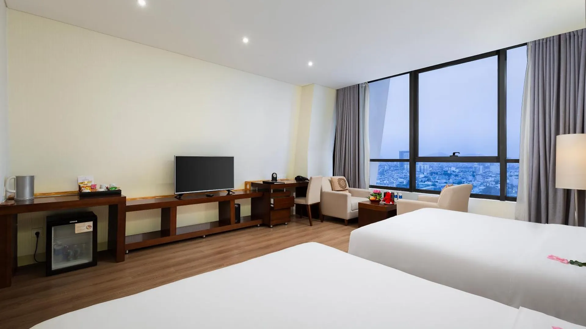 Grand Tourane Hotel Da Nang
